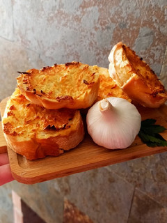 Una foto de Pan de ajo