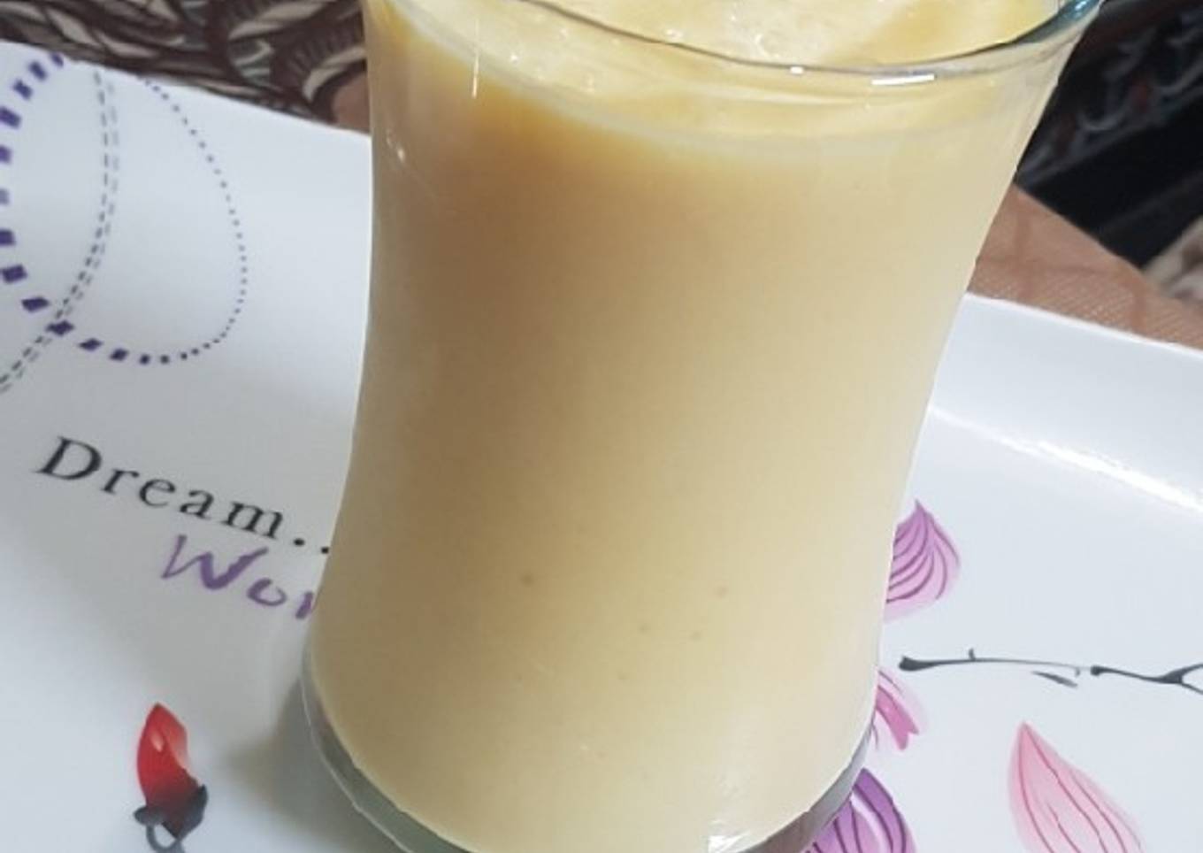 3 ingredients Mango Shake