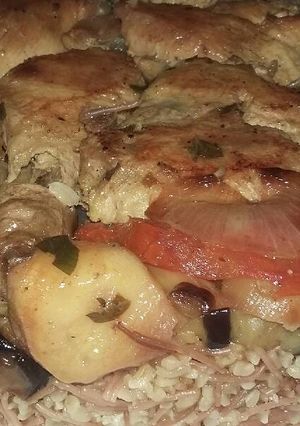 صورة لوصفة مقلوبة الدجاج بالبرغل على طريقتي🍛🍗