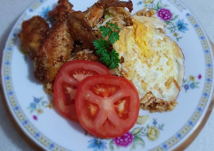 Recipe of Quick Sego Goreng Kaki Lima (Street Food Fried Rice)