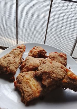 Una foto de Scones de garbanzos y queso 🧀