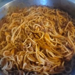 A picture of Spaghetti with Sweet Meat Sauce.