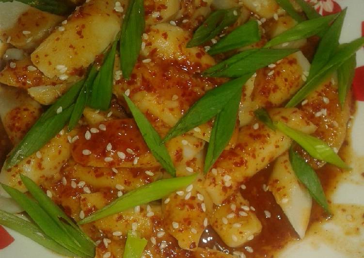 Korean rice cake / tteokbokki