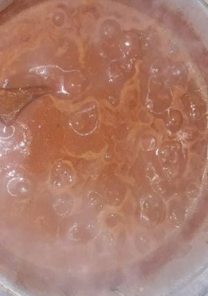 Una foto de Salsa de tomates y de carne para guardar