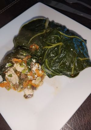Una foto de Rollo de acelga relleno