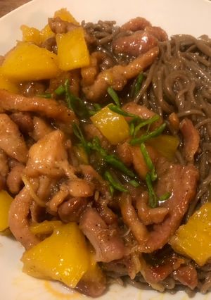 Ananászos ázsiai csirke recept fotója