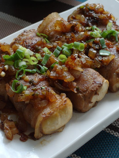 【家常菜】豬肉豆腐捲 的食譜成品照片