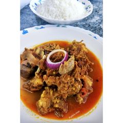 A picture of Mangshor jhol(Bengali style mutton curry).