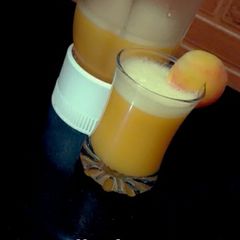A picture of Peach soda juice.