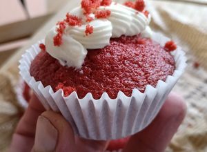Foto principal de Magdalenas Red Velvet con ganache de chocolate blanco