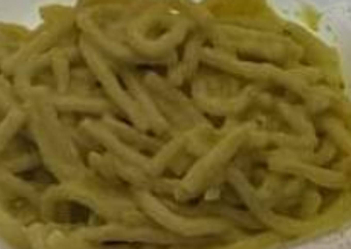Sopa espagueti verde con chile poblano