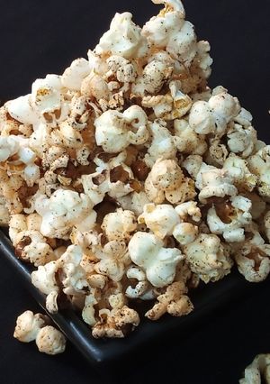A picture of Spicy Butter Popcorn 🍿.