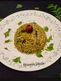 મીઠા લીમડાનો પુલાવ.(Curry Leaves Pulao Recipe In Gujarati) રેસીપી મુખ્ય ફોટો