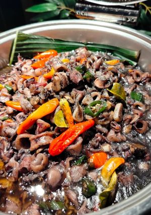Foto resep Cumi Hitam Surabaya