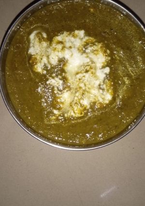 A picture of Sarso ka Saag.