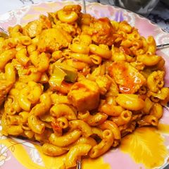A picture of Chicken Macaroni.