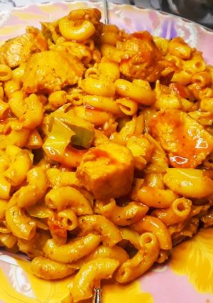 A picture of Chicken Macaroni.