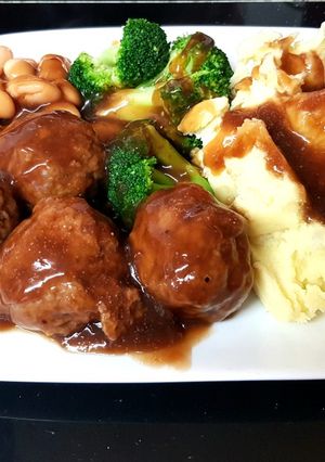 A picture of My Beef & Stuffing Meatballs in Beef Gravy 🤗.