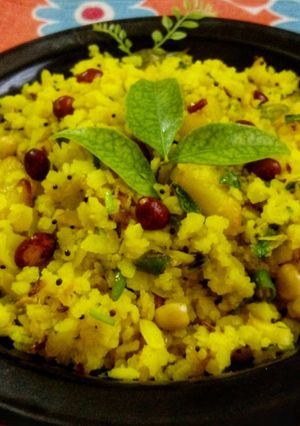 A picture of Aloo Poha.