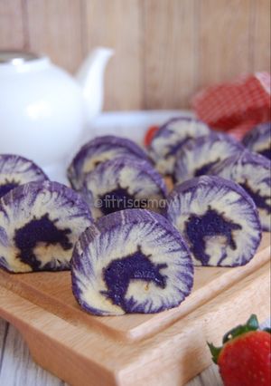 Foto resep Hurricane Acaiberry Swiss Roll Cake (#rabubaru)