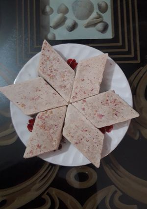عکسی از دستور شیرینی محلی گیلان ،دست حلوا