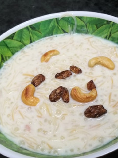 ஜவ்வரிசி பாயாசம்🤤🤤😋😋😋 செய்முறை முக்கிய புகைப்படம்