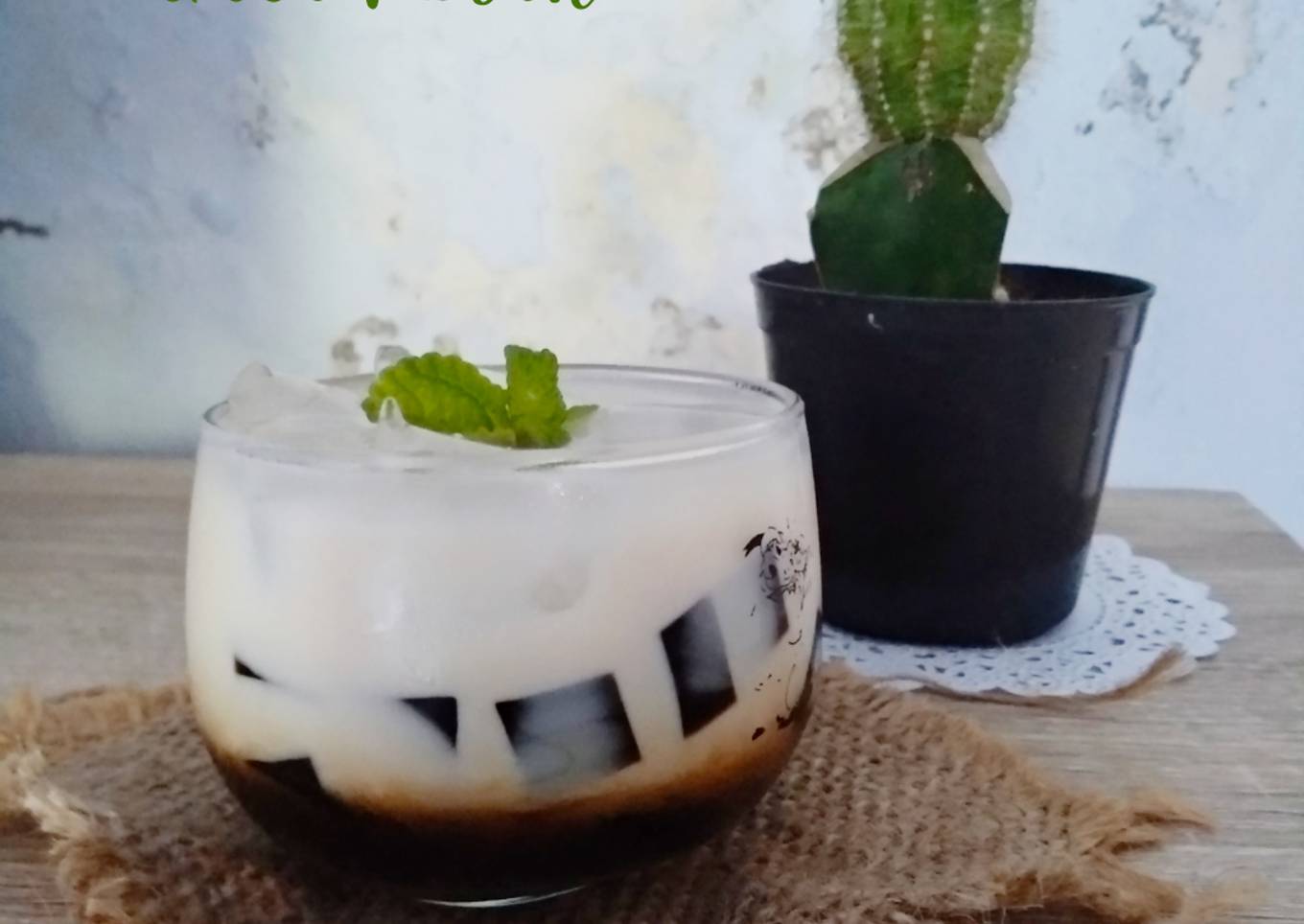Es Cincau Hitam Gula merah