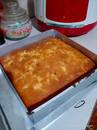 Cara Bikin Bolu tape panggang 4 telur Yang Sederhana