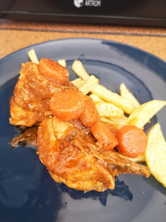 Una foto de Pollo a la cerveza Roja