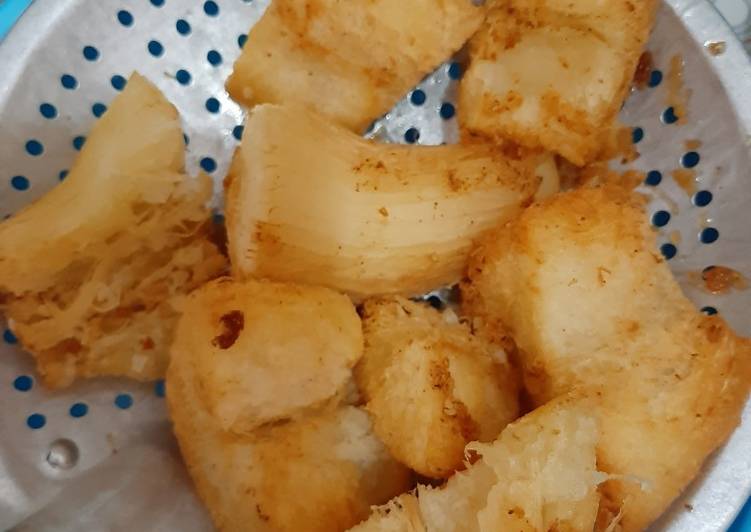 Recipe: Appetizing Singkong goreng merekah, empuk