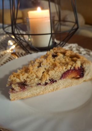 Фото Тертий пиріг з фруктами 🥧.