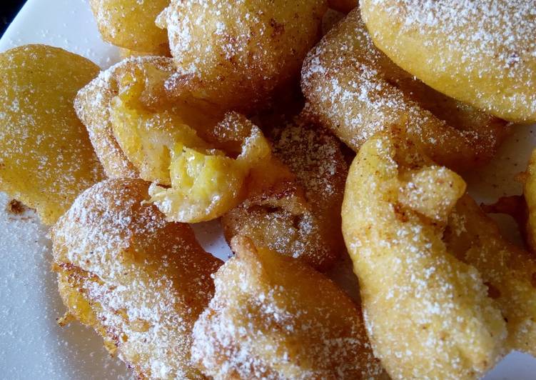 Sweet Banana fritters with dusting of icing sugar n cinnamon