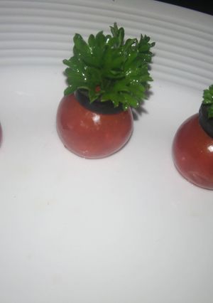 चेरी टोमेटो गार्निश (Charry tomato garnish recipe in hindi) रेसिपी मुख्य फोटो