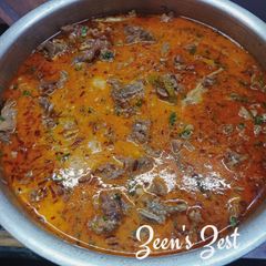 A picture of Hyderabadi Mutton Korma with Peanut Butter.