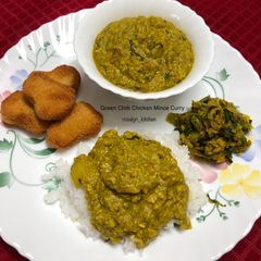 A picture of Green Chilli Chicken Mince Curry.