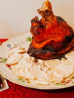 Mézes-sörös sült csülök recept fotója