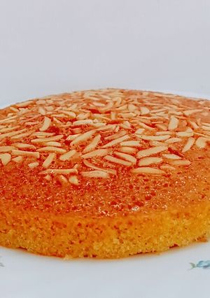 عکسی از دستور کیک زعفرانی با عطر هل و گلاب