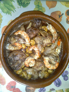 Una foto de Codornices con gambón y pitarra