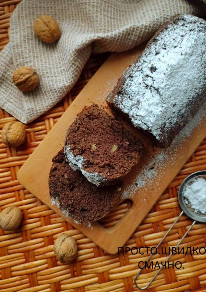 Шоколадний кекс з горіхами