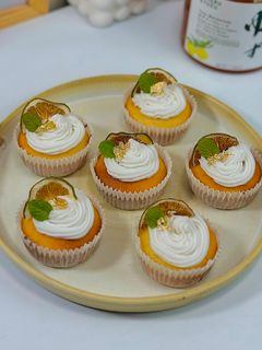 Foto resep Yuzu Lemon Cupcakes 🍋