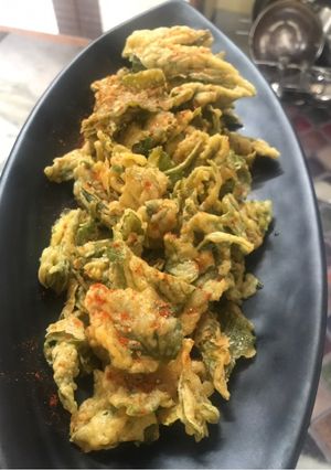 A picture of Palak pakoda.
