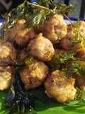 ลาบไก่ทอด