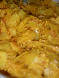 A picture of Spicy Cabbage and Eggs.