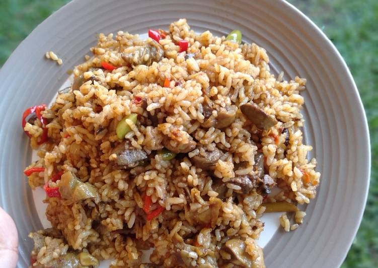Langkah Mudah untuk Menyiapkan Nasi goreng sambel ati ampela Anti Gagal