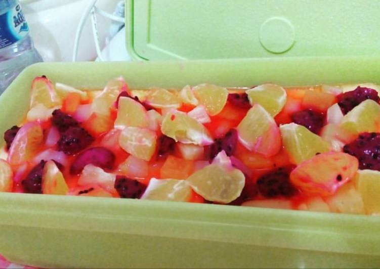 Puding buah sederhana