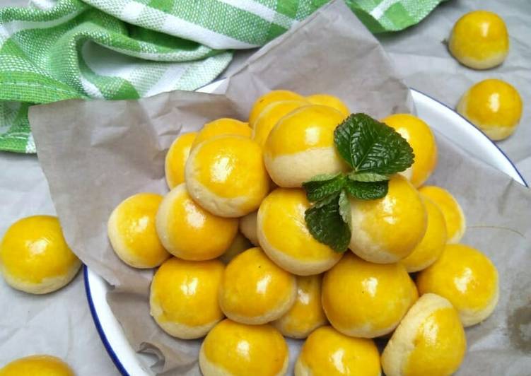 Bagaimana Membuat Nastar kinclong Anti Gagal