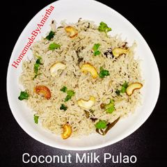 A picture of Coconut milk pulao.