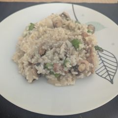A picture of Asparagus, Mushroom, and Chorizo Risotto.