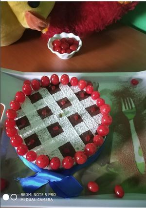 चॉकलेट कॉफ़ी चेरी केक (Chocolate coffee cherry cake recipe in Hindi) रेसिपी मुख्य फोटो