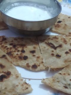 मूली के पराठे (Mooli ke parathe recipe in Hindi) रेसिपी मुख्य फोटो